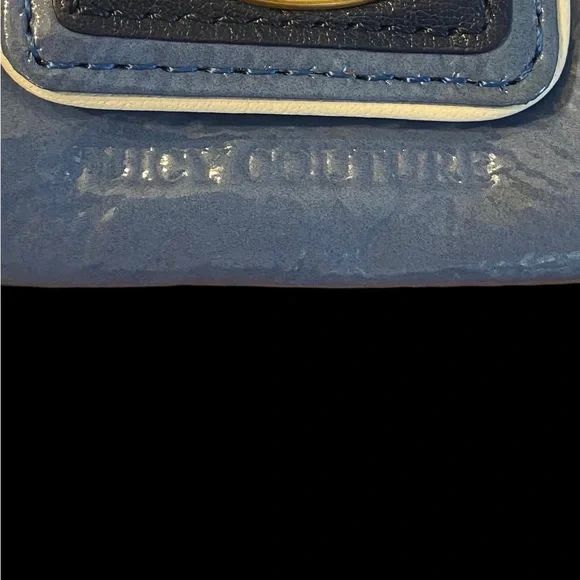 Juicy Couture Blue Coated Leather Wallet Wristlet - Picture 9 of 10